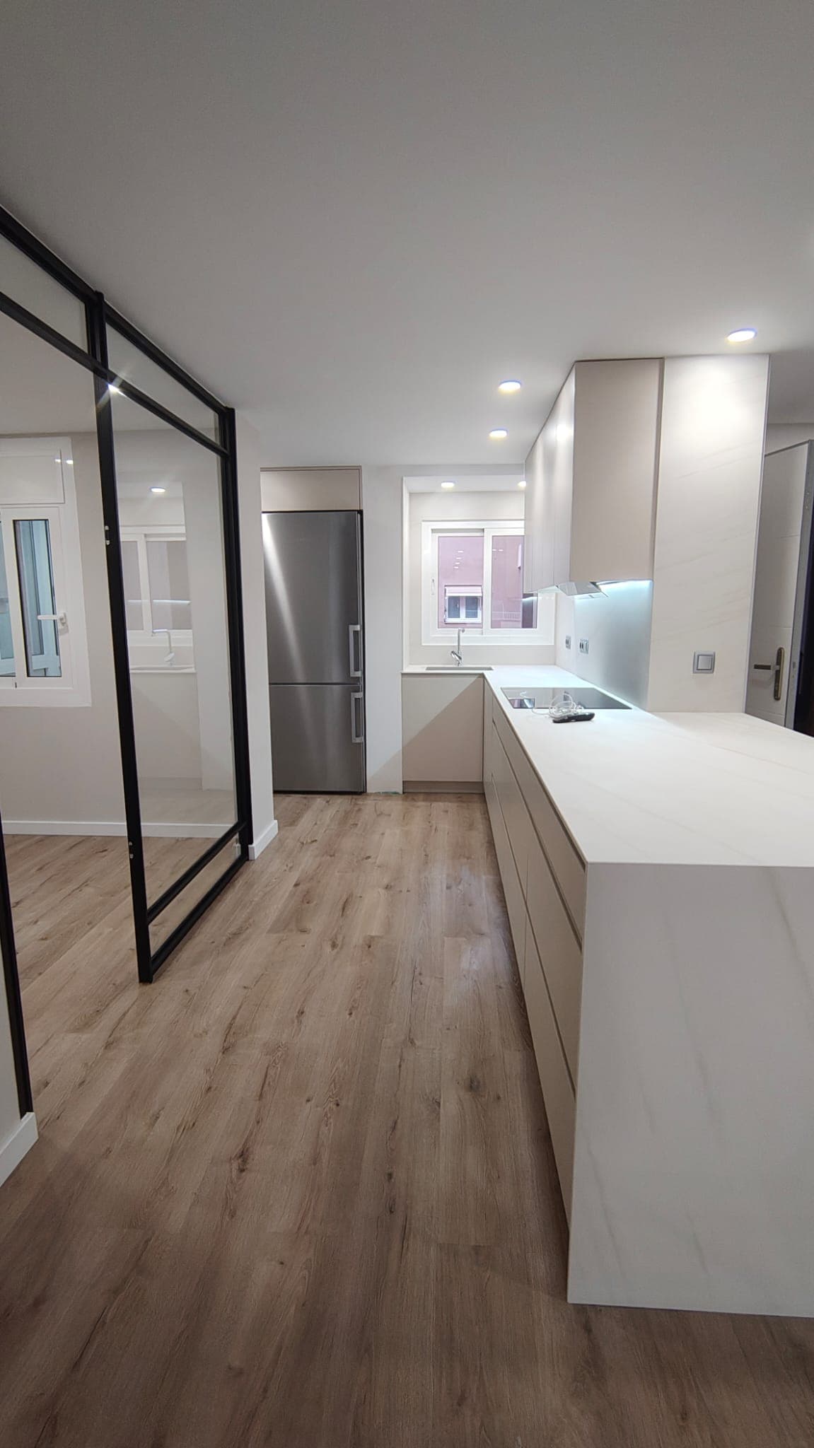 Detalle de cocina completamente acabada tras reforma integral